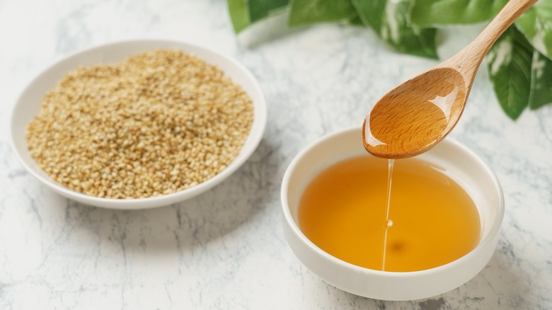 Sesame seeds and sesame oil