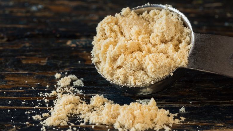 tablespoon of malted milk powder