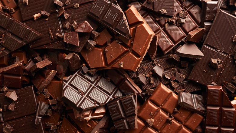 Broken pieces of chocolate