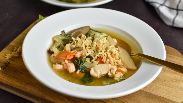 sizzling rice soup in bowl