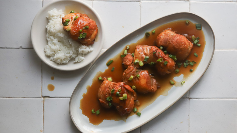 Plate of soy sauce chicken