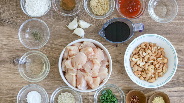 ingredients for cashew chicken