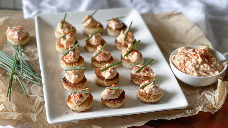 pimento cheese on bread circles