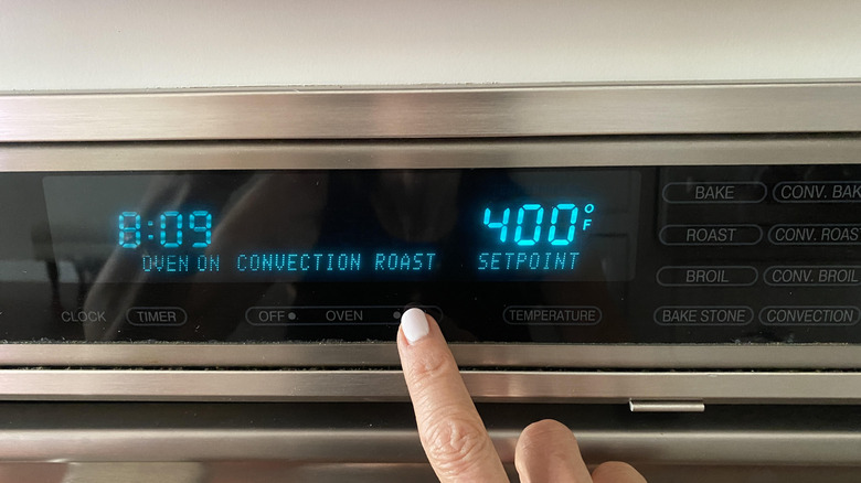 finger setting oven temp