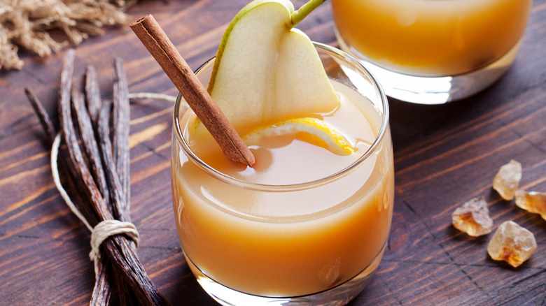 fall pear cocktail