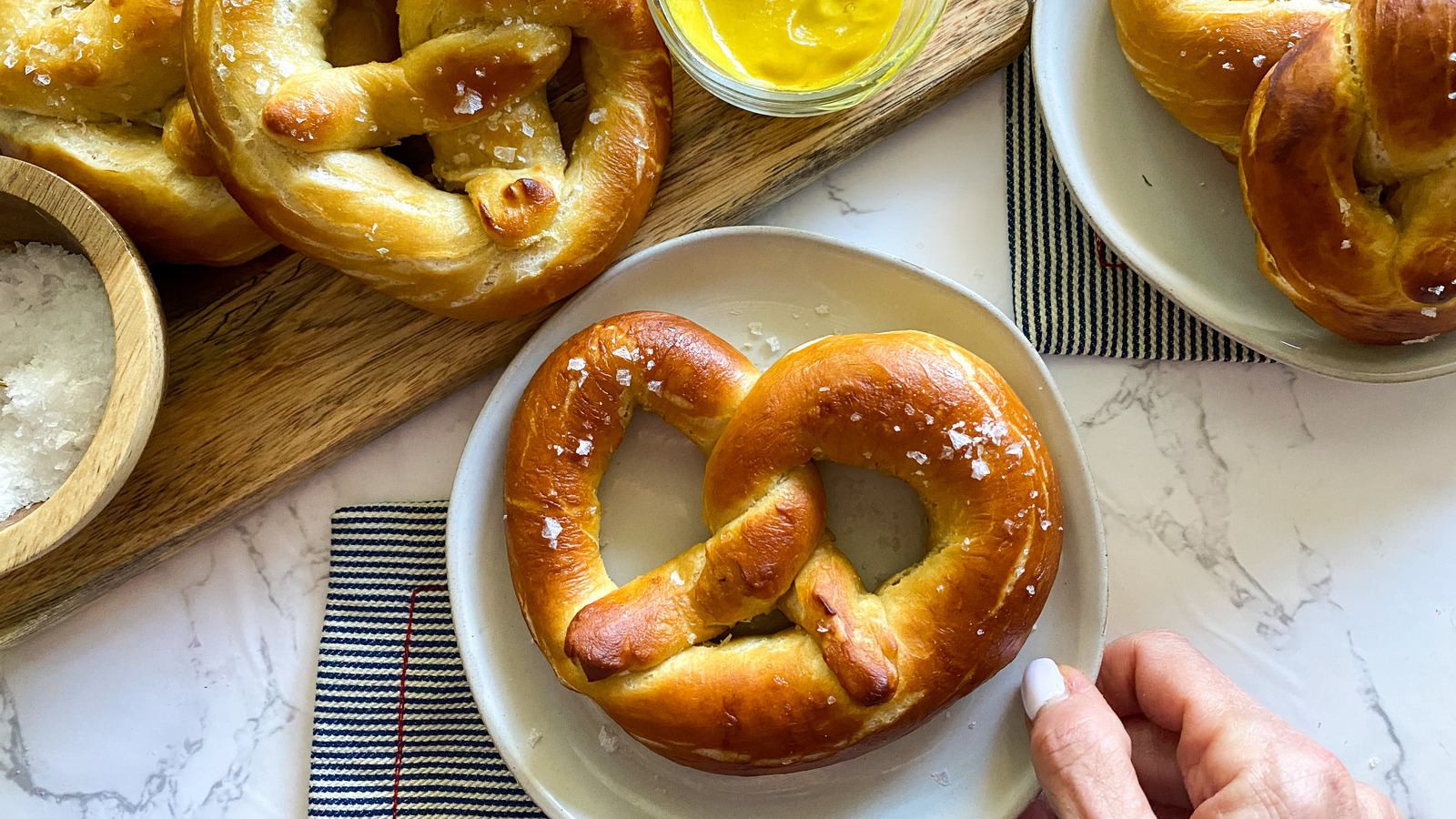 Sallys baking pretzels