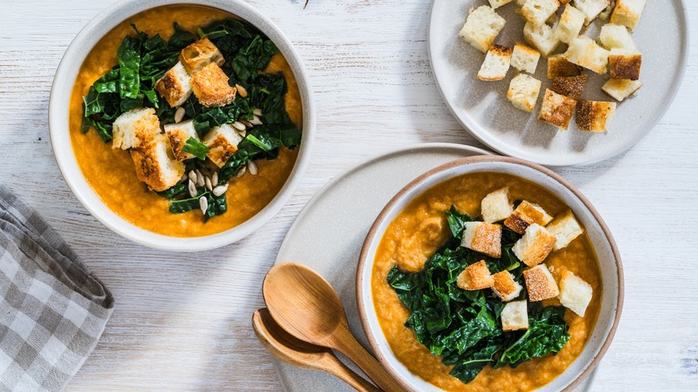 Soup topped with croutons