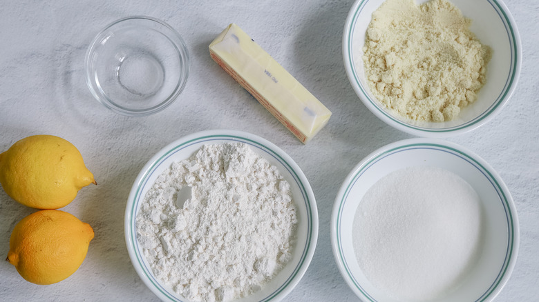 ingredients for spanish lemon polvorones