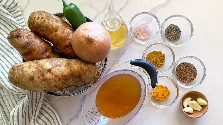 ingredients for aloo curry