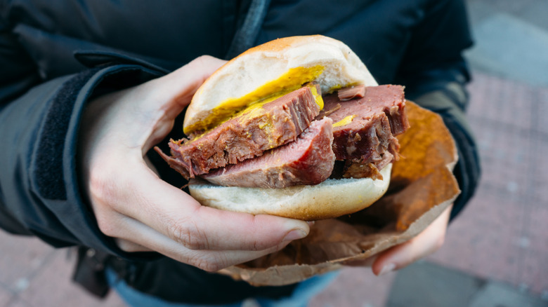 beef sandwich with mustard