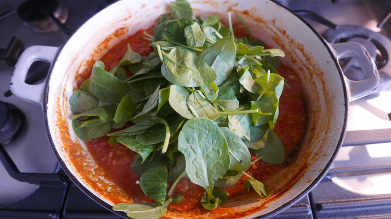 spinach in pot 