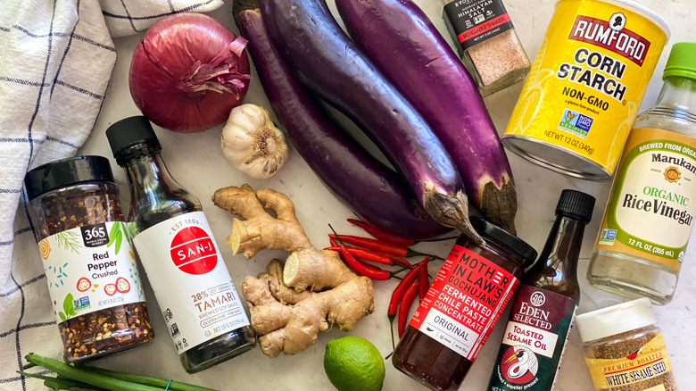 Spicy Garlic Eggplant ingredients 