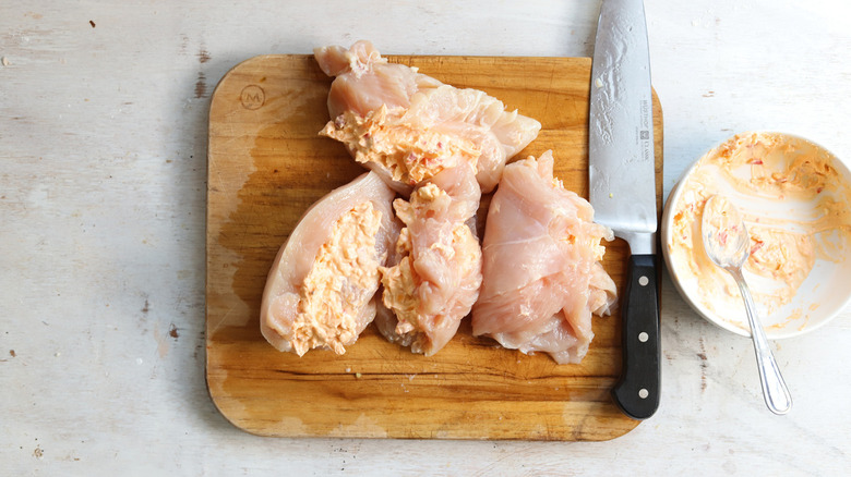 chicken stuffed with pimento cheese