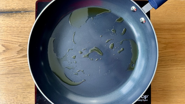 frying pan with oil