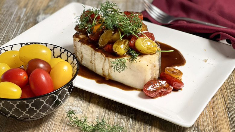 halibut with cherry tomatoes