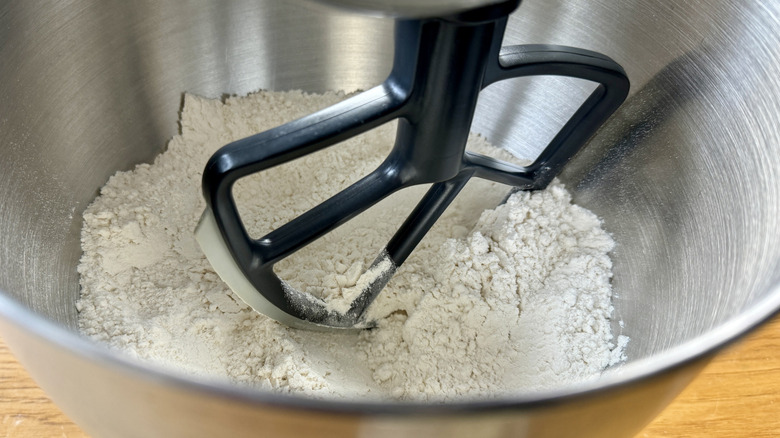 Dry pie ingredients in mixer