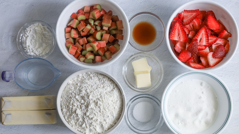 ingredients for strawberry rhubarb pie