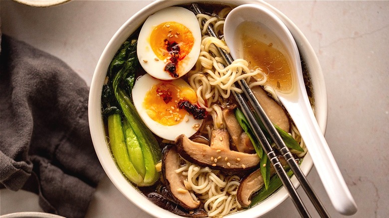 Up Instant Ramen And Fixings