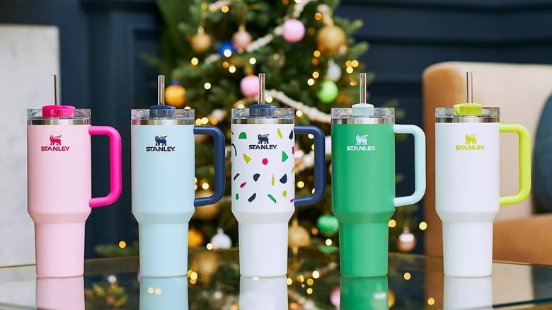 You Can Get a Christmas Green Stanley Tumbler Just in Time for The Holidays