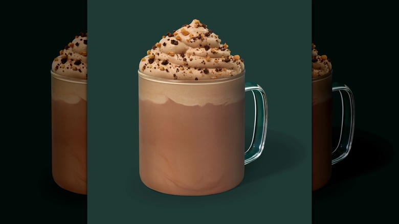 Starbucks hazelnut crunch hot chocolate