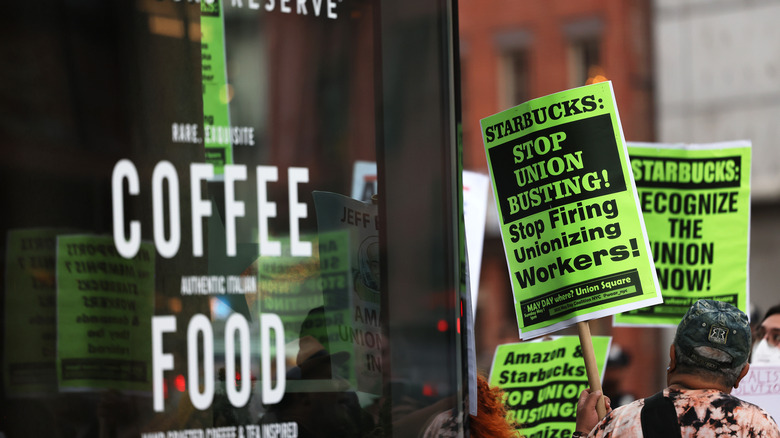 Protestors against Starbucks' anti-union stance