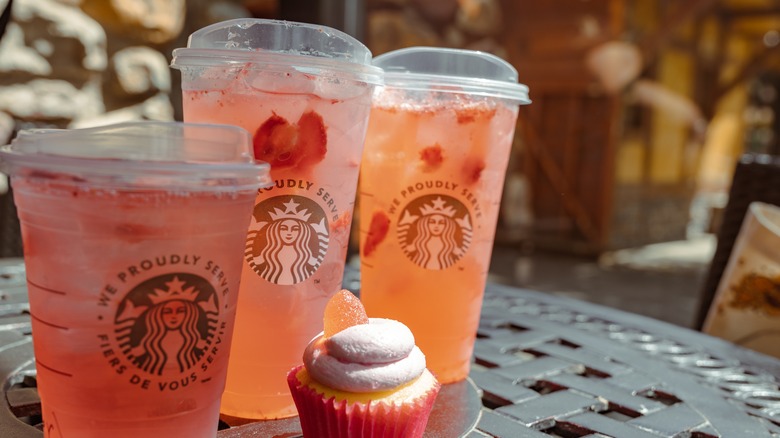 starbucks refresher drinks