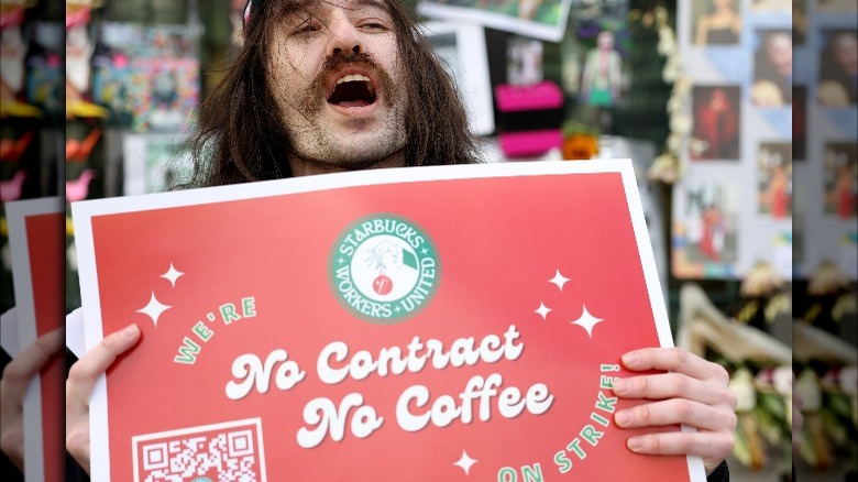 Starbucks union supporter on strike