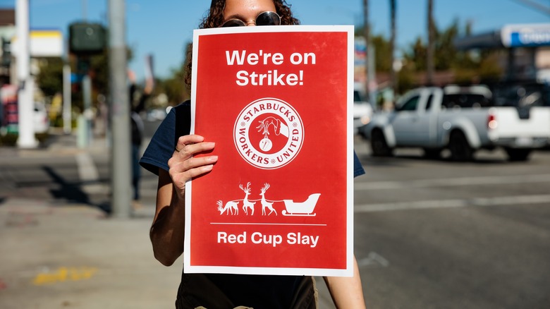 Starbucks Workers United picket sign