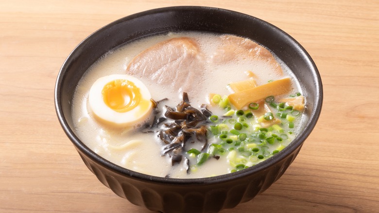 tonkotsu ramen