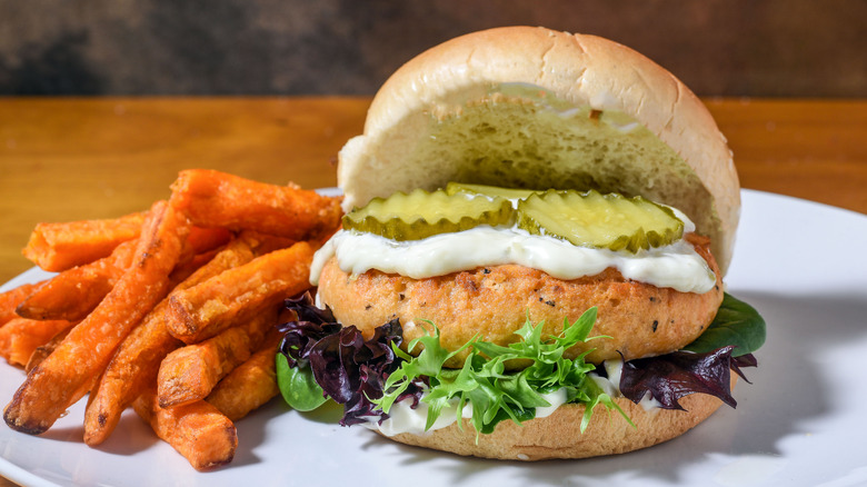 salmon burger with sweet potato fries