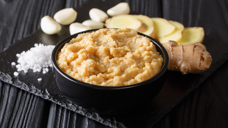 Bowl of ginger garlic paste