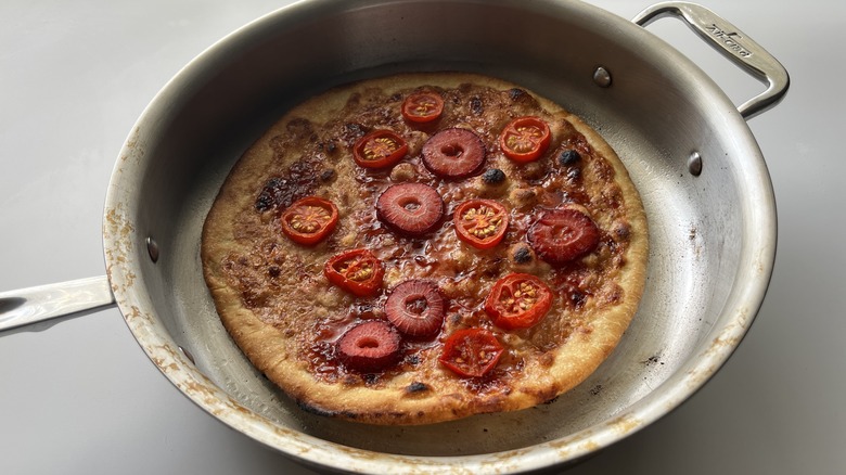 broiled tomato strawberry pizza