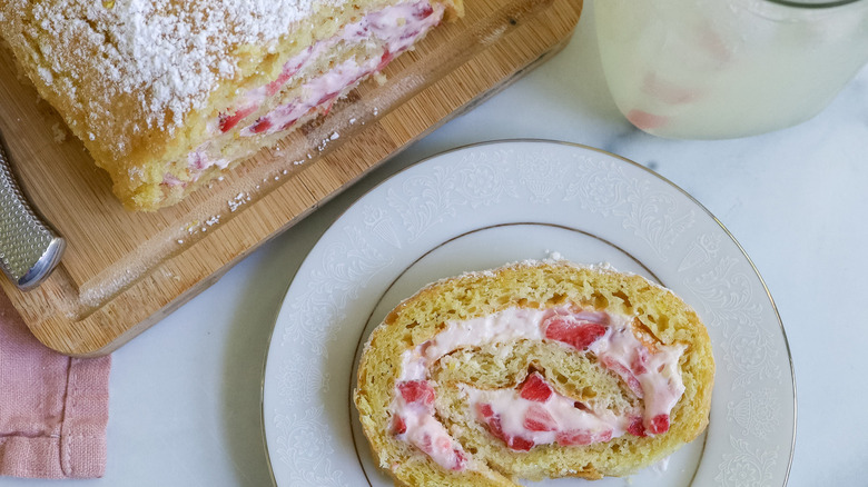 strawberry cream-filled jelly roll