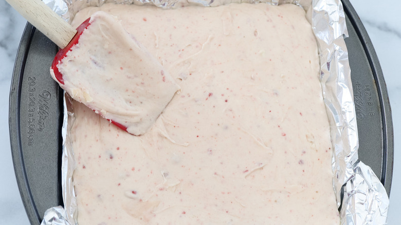 white chocolate strawberry fudge in pan