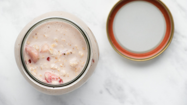 strawberry overnight oats in jar