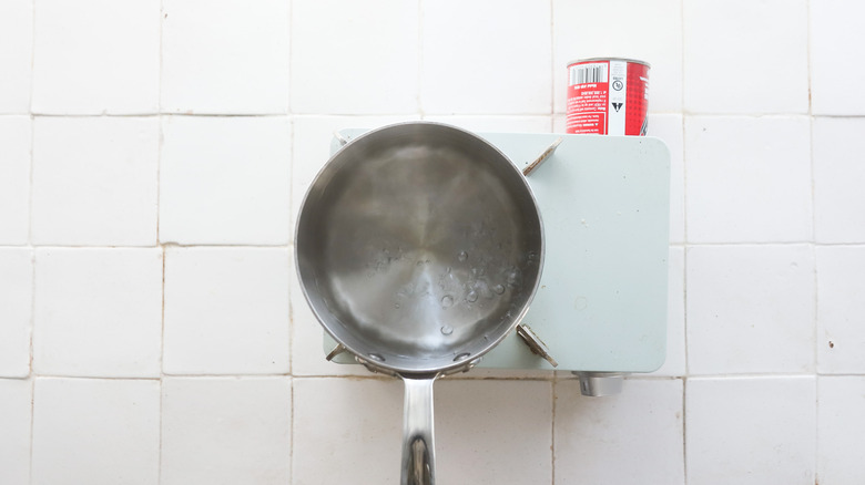 Pot of water boiling