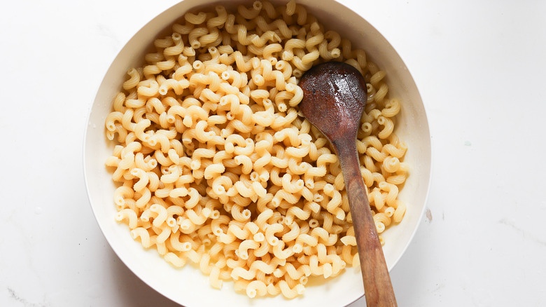 Bowl of pasta with oil