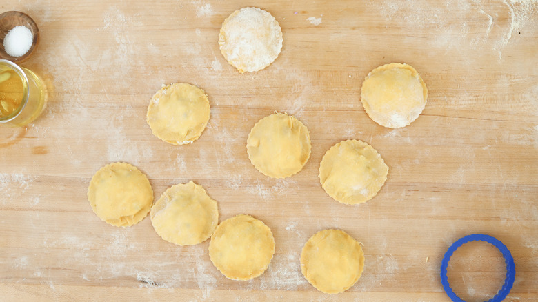 ravioli rounds on cutting board