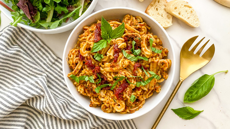 bowl of pesto pasta