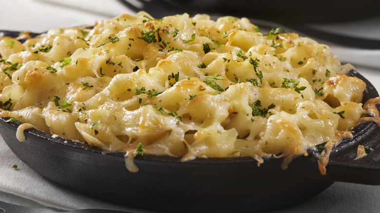 White cheddar mac and cheese