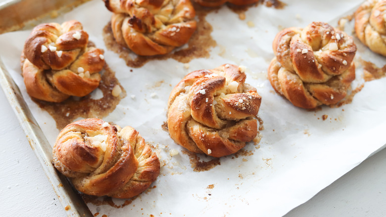 baked cardamom rolls