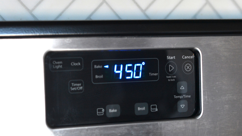 Oven preheating to 450 F