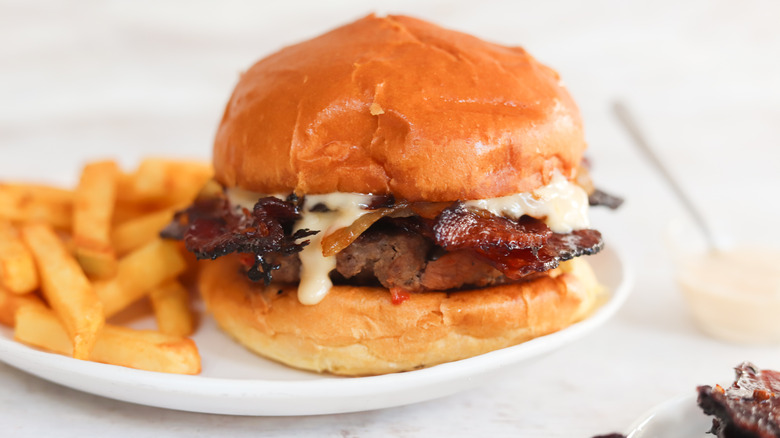 sweet and spicy bacon burger