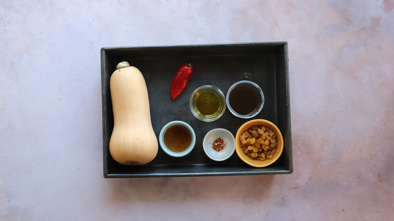 Ingredients for roasted hassleback squash