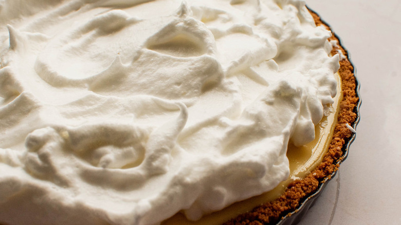 key lime pie with meringue