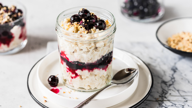 Blackcurrant jam in overnight oats