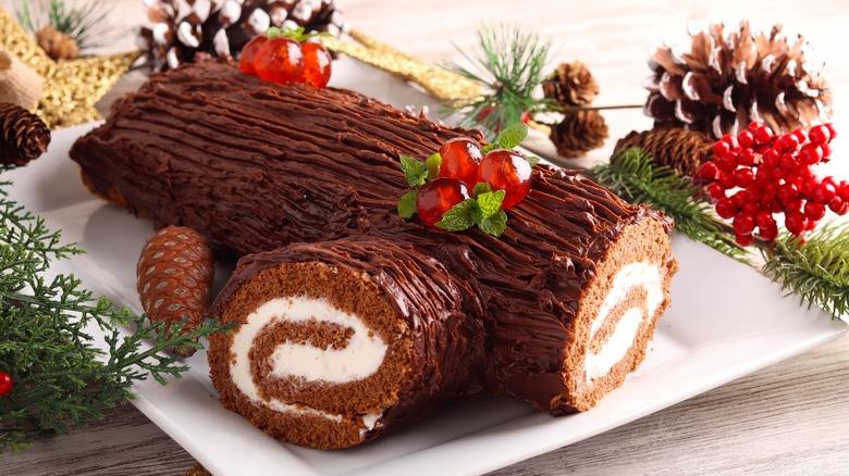 yule log cake on plate