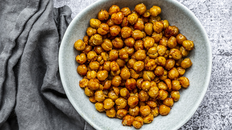 roasted chickpeas