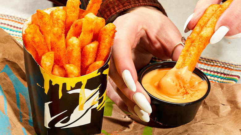 Taco Bell nacho fries with cheese dip