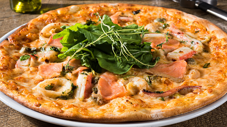 seafood pizza